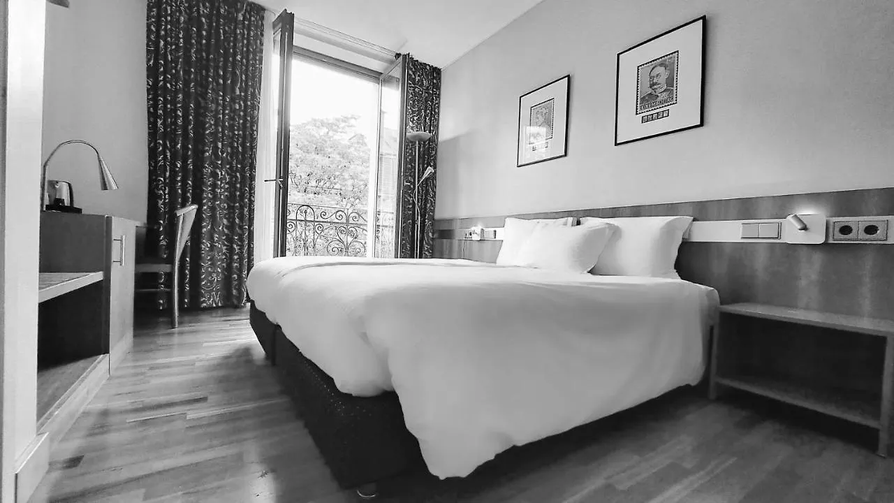 Hotel De La Poste Esch-sur-Alzette 4*,