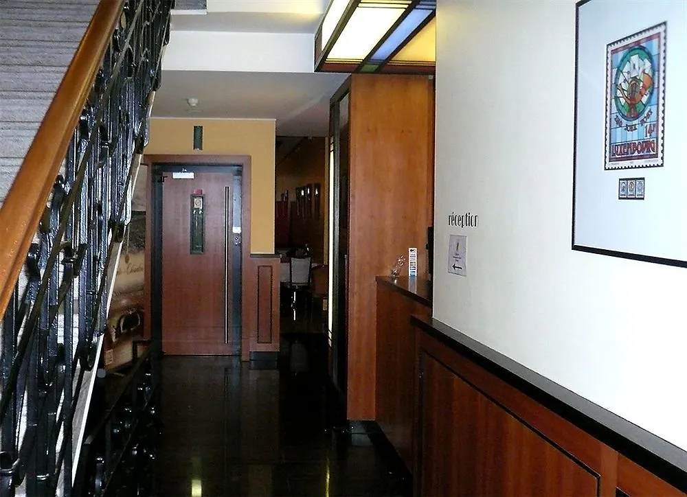 ****  Hotel De La Poste Esch-Sur-Alzette Luxembourg